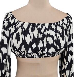 New Traffic People Black White Abstract Print Off Shoulder Crop Top M